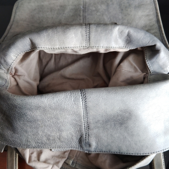 Platania Genuine Learher Purse Gray - Picture 14 of 16